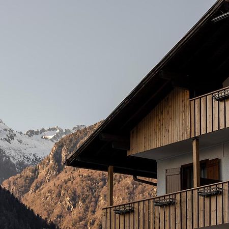 Hotel Lory Pinzolo Buitenkant foto
